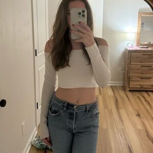 Brandy Melville off the shoulder top